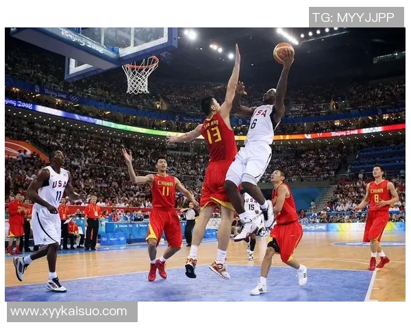 詹姆斯与姚明巅峰对决的传奇时刻与篮球历史的交汇点